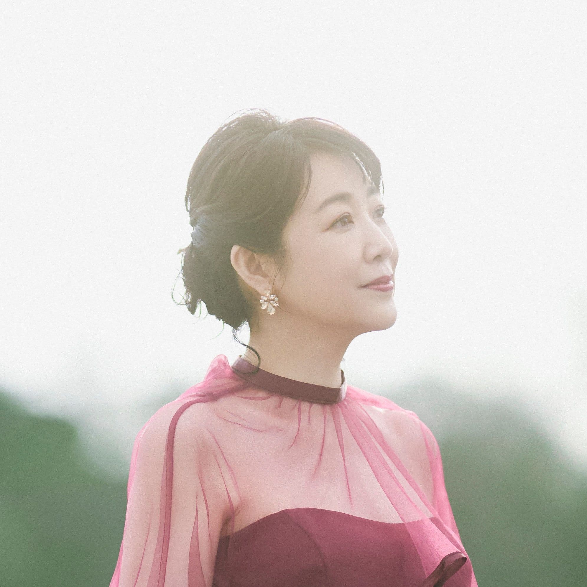 菊池桃子 MOMOKO KIKUCHI portrait